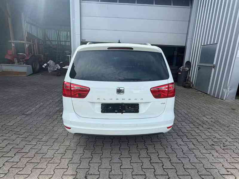 Seat Alhambra 2,0TDI I-Tech nafta 130kw - foto 6