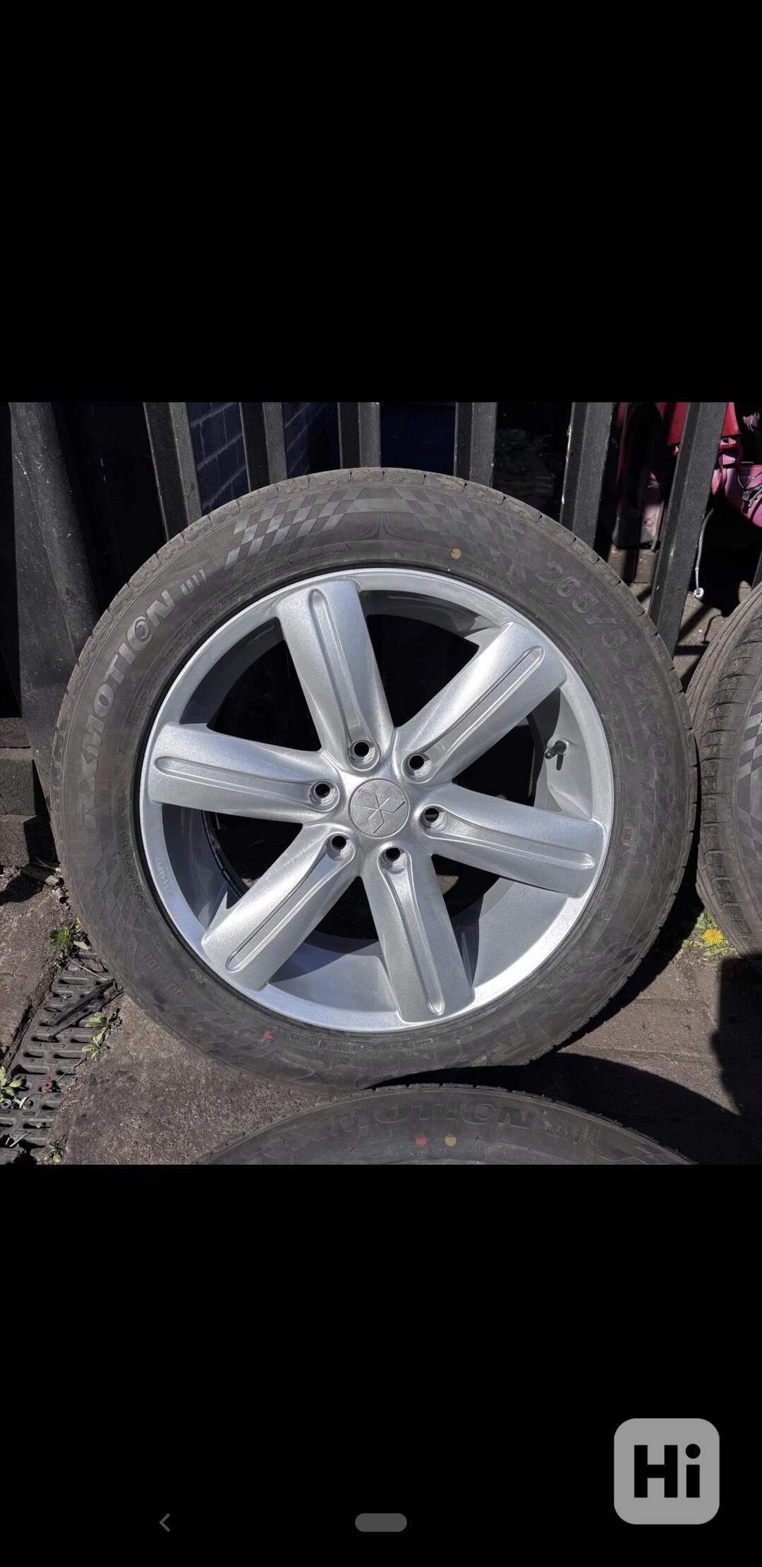 Alloy Wheel Mitsubishi  - foto 1