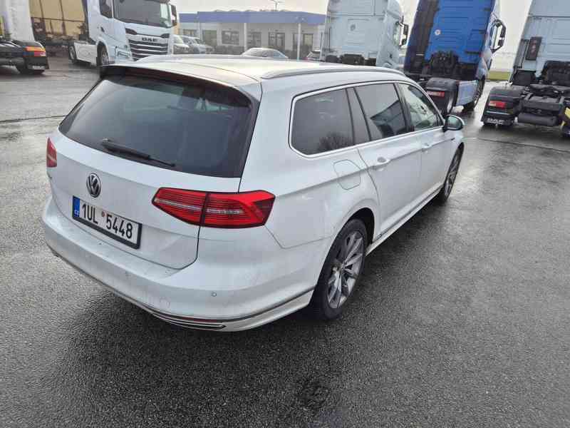 VOLKSWAGEN Passat Variant 2.0 TDI 4x4 - foto 3
