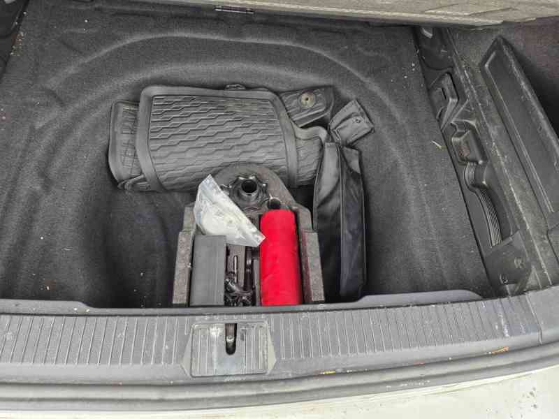 VOLKSWAGEN Passat Variant 2.0 TDI 4x4 - foto 10