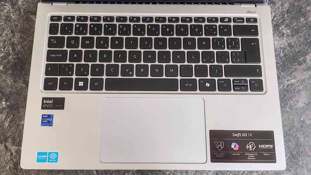 Acer Swift 14 OLED 1 TB - foto 10