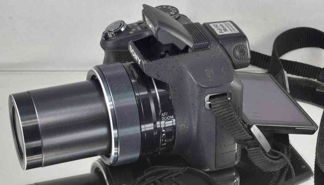 SONY CyberShot DSC-HX100V *16,2MP*Full HD V*30xOp. - foto 4