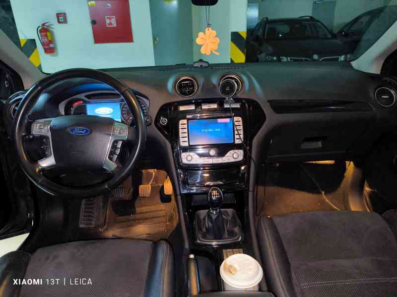 🚗 Ford Mondeo MK4 Titanium 2.2 TDCi (129 kW) - foto 8