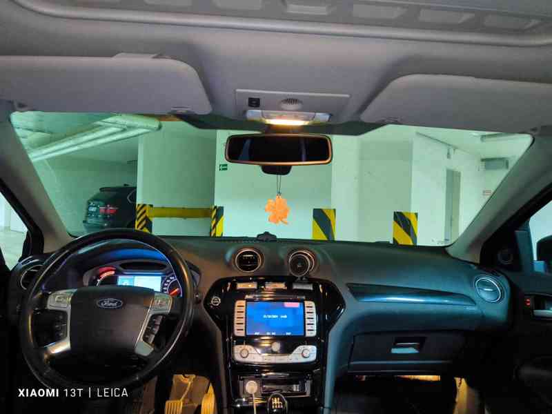 🚗 Ford Mondeo MK4 Titanium 2.2 TDCi (129 kW) - foto 6