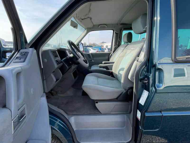 Volkswagen T4 Multivan 2.5TDI Generation 111kw - foto 14