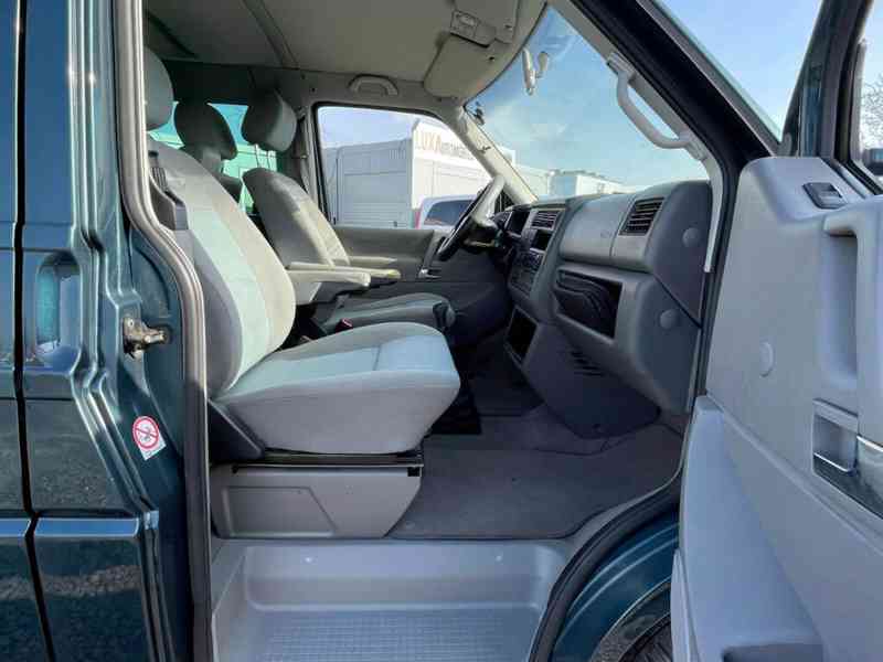 Volkswagen T4 Multivan 2.5TDI Generation 111kw - foto 12