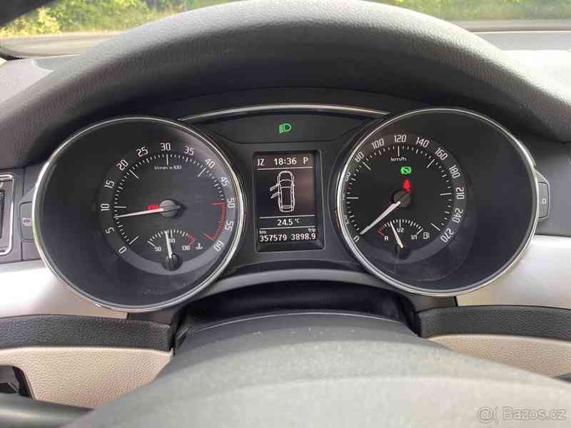 Škoda Superb 2,0   II TDi - foto 3