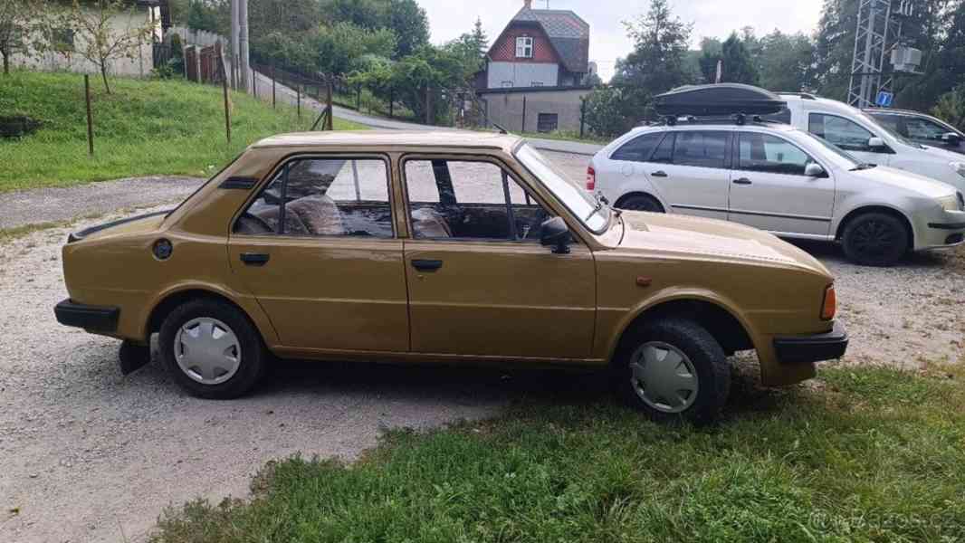 Škoda 105 S - foto 5