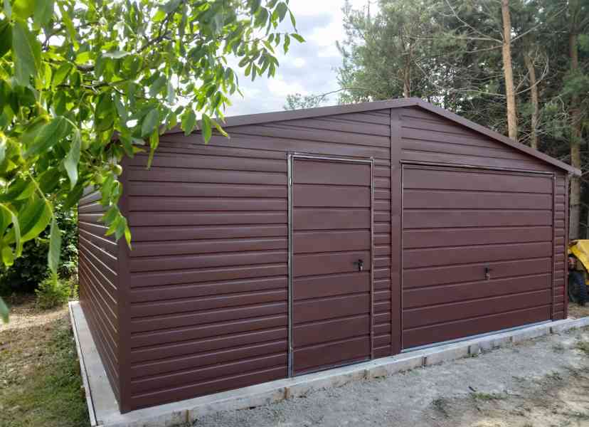 Plechová garáž 6m x 6m - výklopná vrata - dveře  TS486  - foto 2