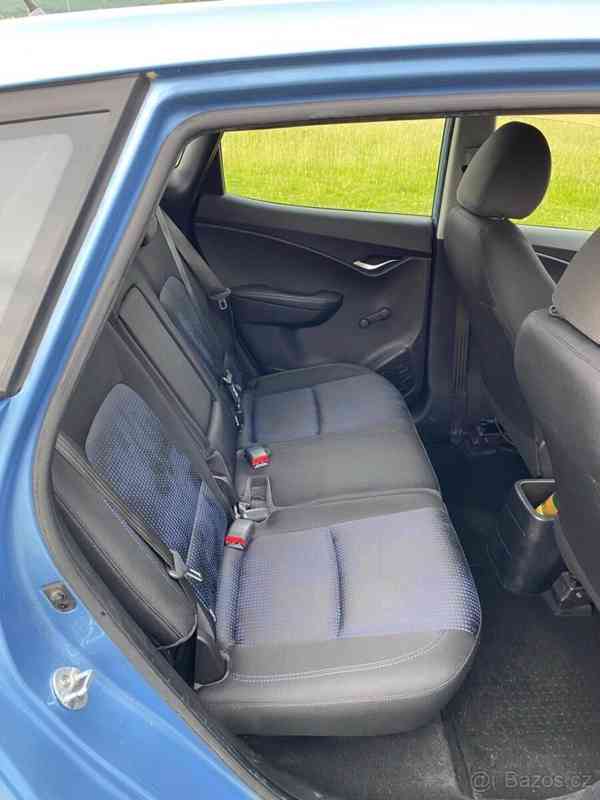Hyundai ix20 1,4 - foto 9