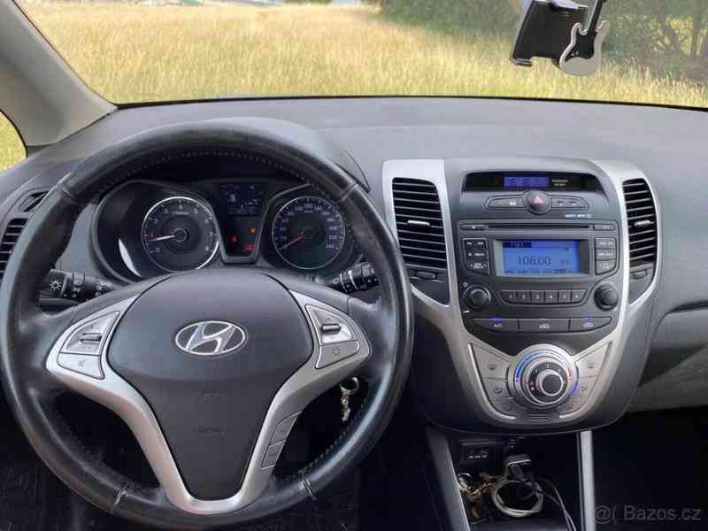 Hyundai ix20 1,4 - foto 8