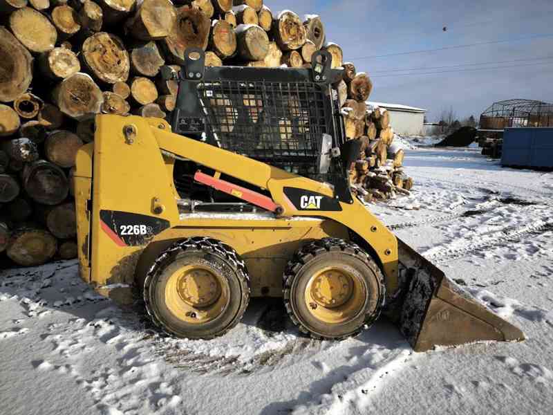 Caterpillar CAT 226 B2 - foto 2