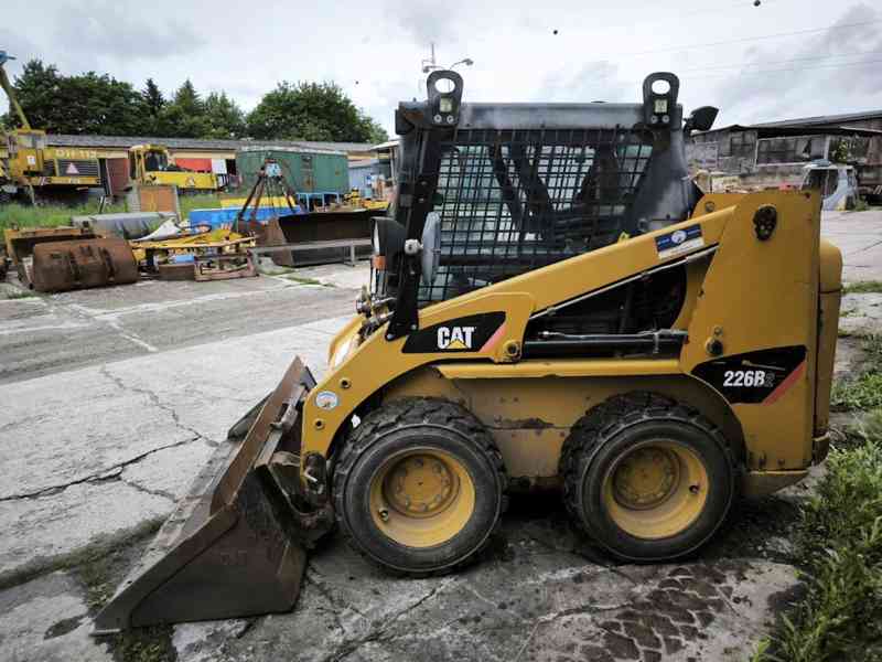 Caterpillar CAT 226 B2 - foto 7