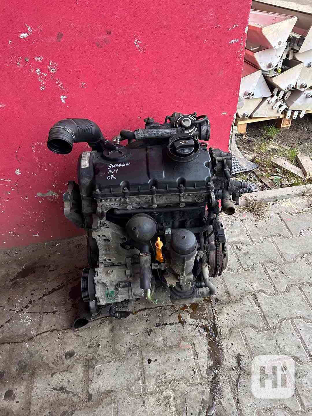 Motor 1,9TDI AUY 85KW VW Sharan kompletní motor - foto 1