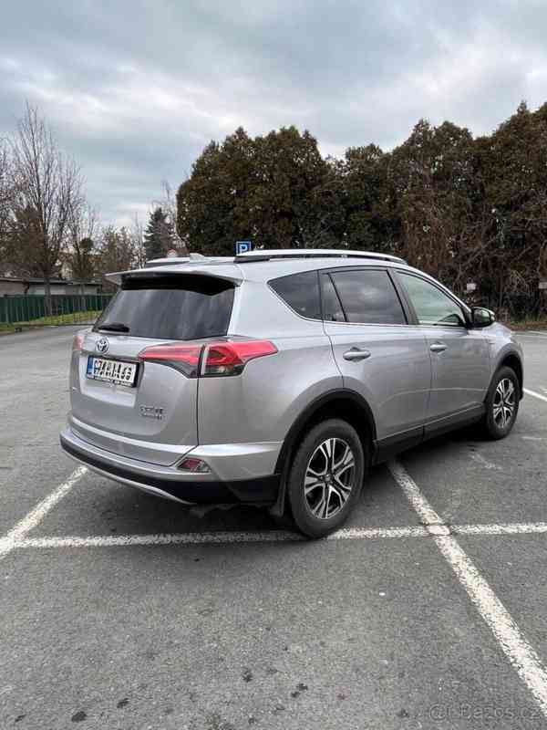 Toyota RAV4 2,5   2018, hybrid - foto 2