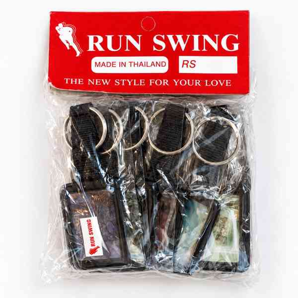 12× nové klíčenky / přívěsky RUN SWING – sada - foto 2