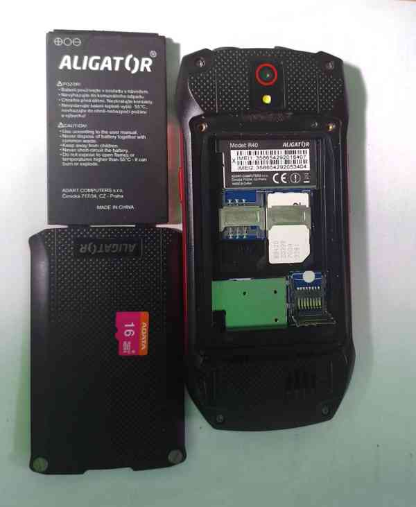 Mobilní telefon Aligator R40 eXtreme - foto 2