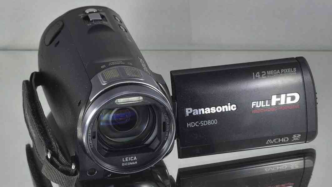 videokamera Panasonic HDC-SD800 **3MOS*Full HDV*iA - foto 4
