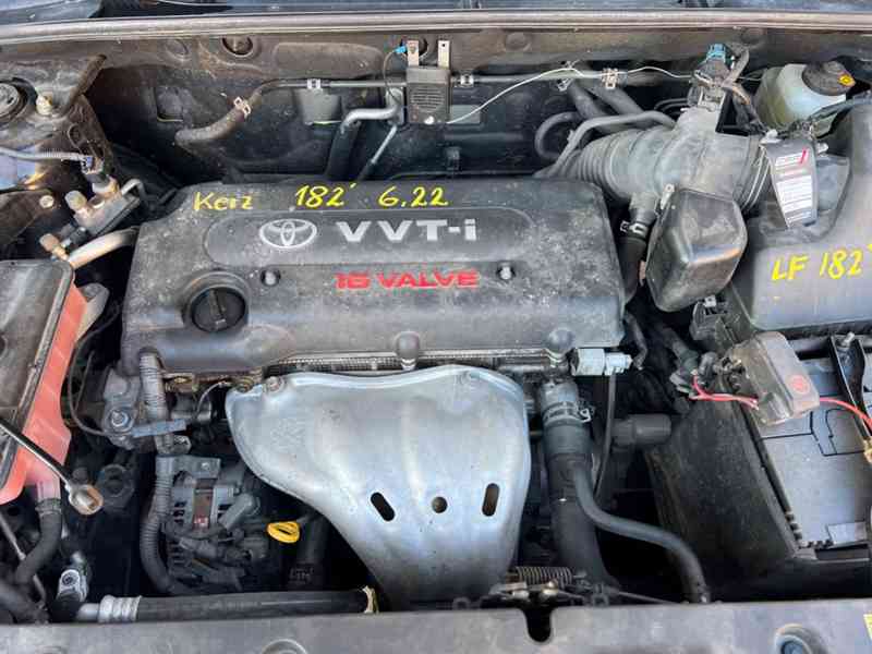 Toyota RAV 4 2.0VVT-i 4x4 Sol benzín 112kw - foto 6