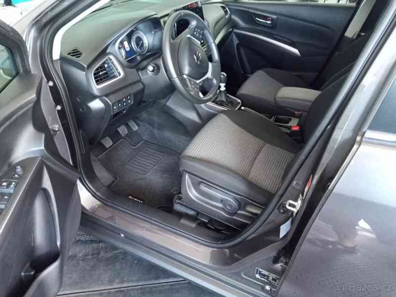 Suzuki S-Cross 1,4   95kW Premium (2022 r.v.) - foto 6