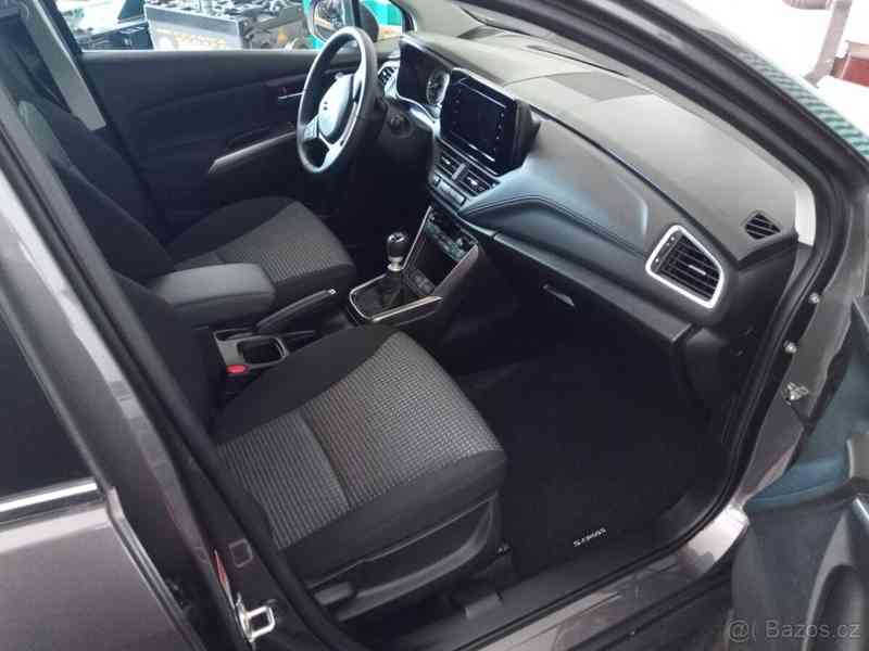 Suzuki S-Cross 1,4   95kW Premium (2022 r.v.) - foto 8