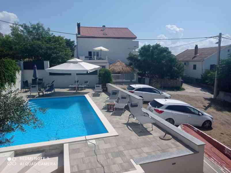 Apartmán s bazénem pro 4-6 osob v Severní Dalmácii, Zadar - foto 2