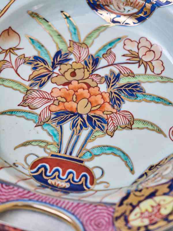 Japonský porcelánový holicí talíř Imari v dárkové krabici - foto 6