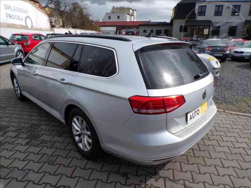 Volkswagen Passat 2,0 TDI DSG - foto 3