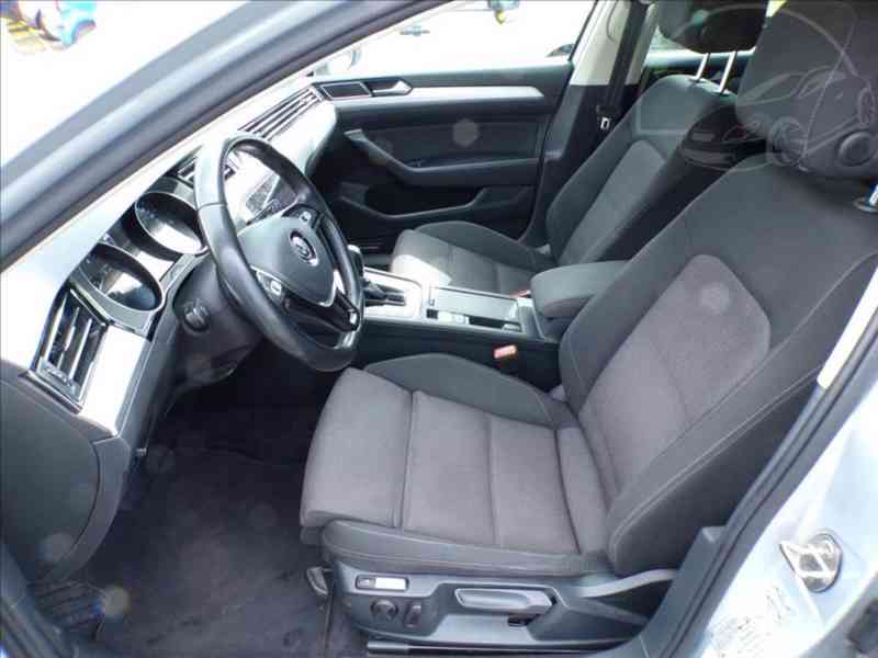 Volkswagen Passat 2,0 TDI DSG - foto 10