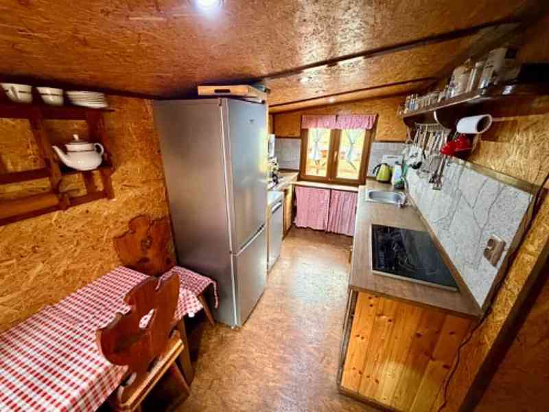 Prodej zděné, patrové, podsklepené chaty Křimov - Suchdol - foto 4