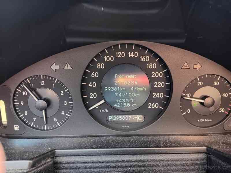 Mercedes-Benz Třídy E 2,2 CDI - foto 8
