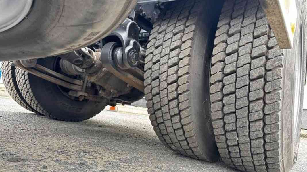 EUR4 hák 18t RENAULT Midlum +PALIFT kontejner nosič - foto 10