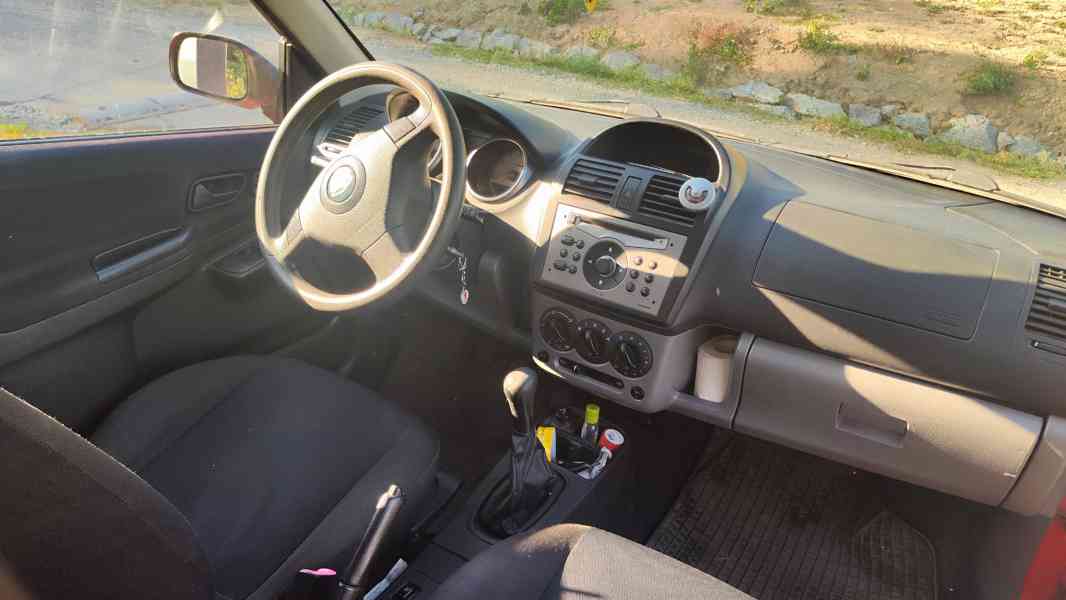 Suzuki Ignis 1,5 - foto 12