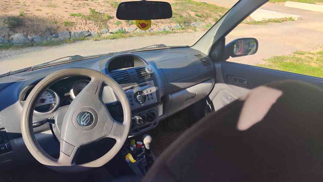 Suzuki Ignis 1,5 - foto 13