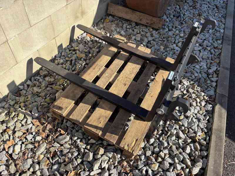 KIOTI RX7330, traktor kolový - foto 7