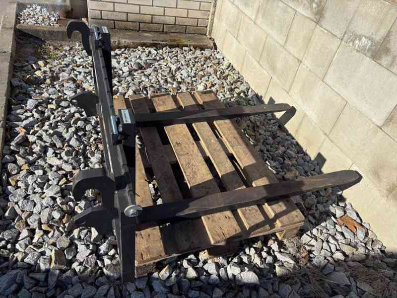 KIOTI RX7330, traktor kolový - foto 6