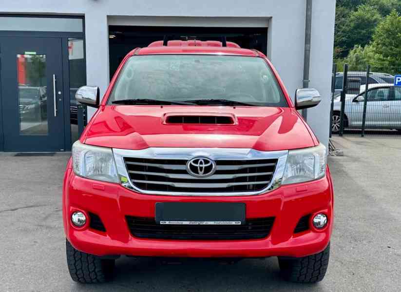 Toyota Hilux 3,0 D4-D Double Cab 4x4 AUT. 126kw - foto 5