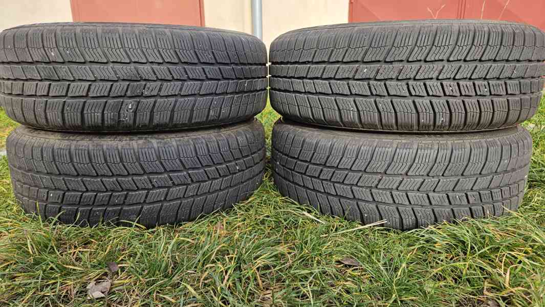 Škoda Fabia, Rapid zimní kola pneumatiky 185/60R15 disky 15" - foto 4