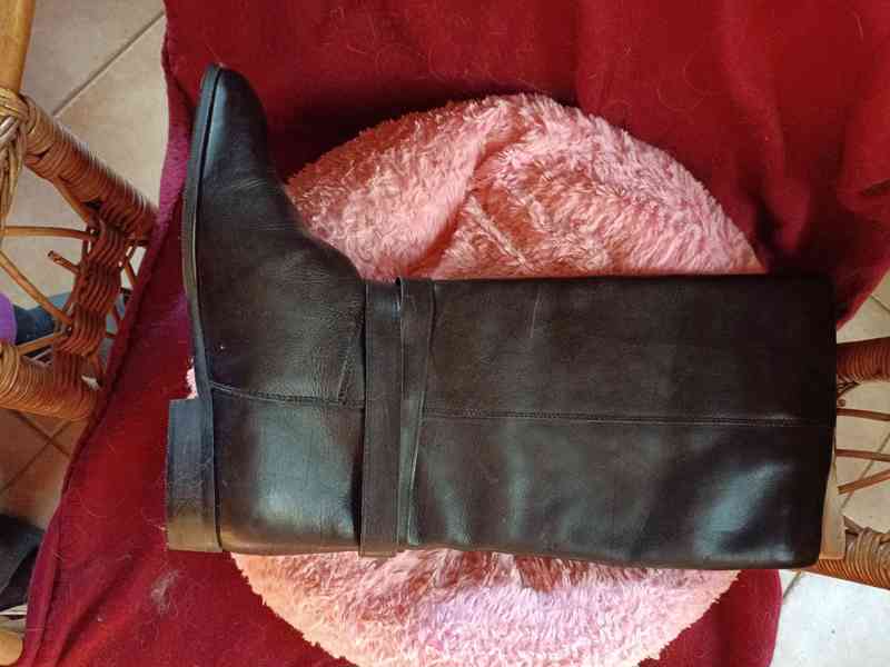 Dámské kožené kozačky  - foto 3