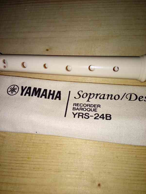 Sopránová flétna YAMAHA YRS-24B - foto 2
