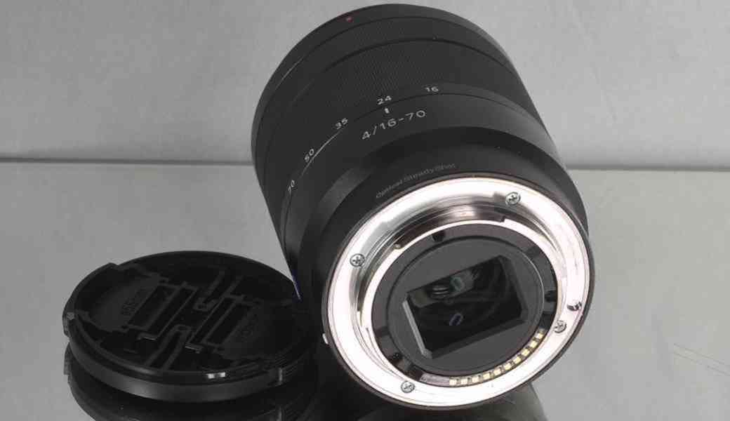 SONY E 16-70mm F4 T* ZA OSS **APS-C*E mount - foto 5