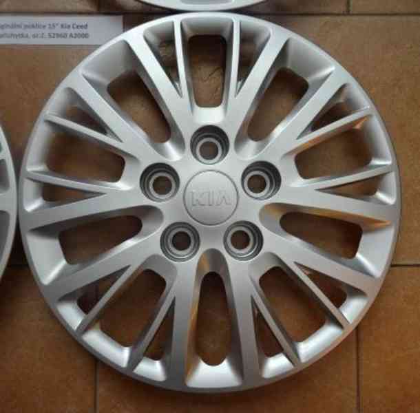 Poklice 15" Kia Ceed - foto 2