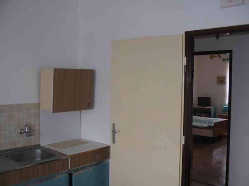 Prodám větší byt 1+1 v Mladé Boleslavi / plocha 54m2 / - foto 2