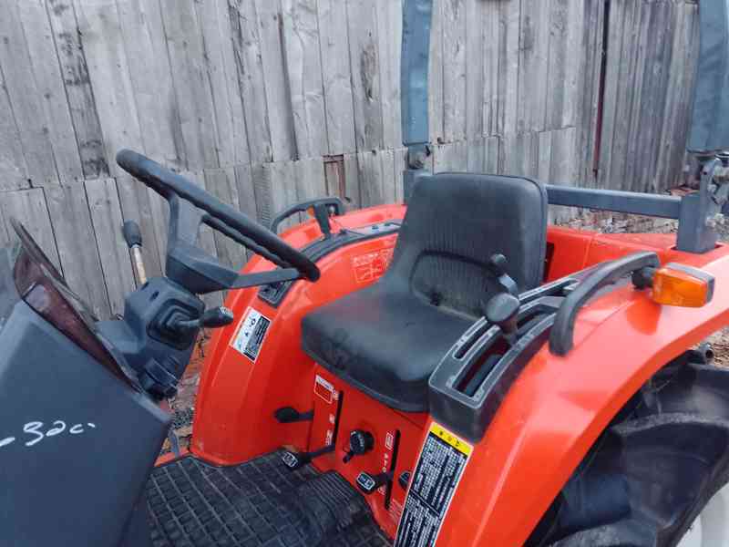 Kubota GT3 - foto 5