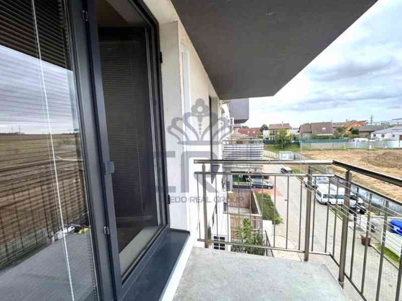 PRONÁJEM NOVOSTAVBY LUXUSNÍHO BYTU 2+KK V RAJHRADĚ U BRNA - foto 18