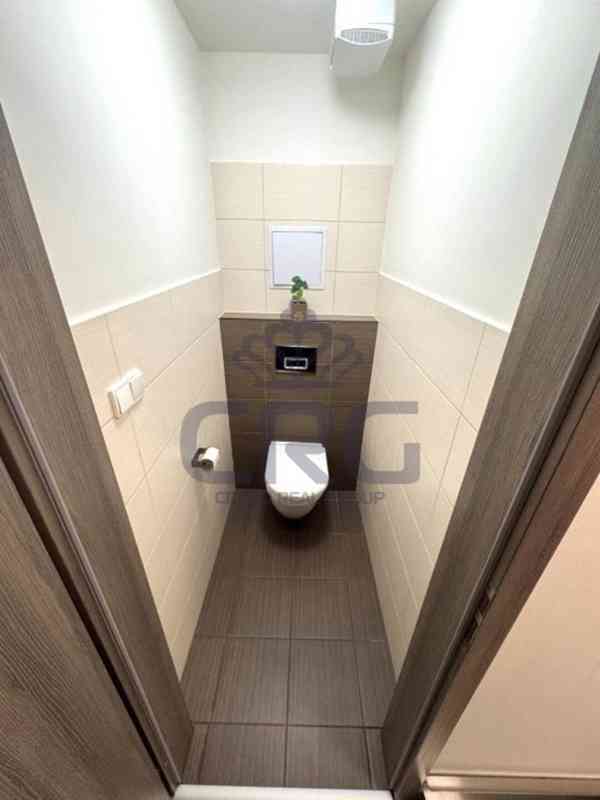 PRONÁJEM NOVOSTAVBY LUXUSNÍHO BYTU 2+KK V RAJHRADĚ U BRNA - foto 36
