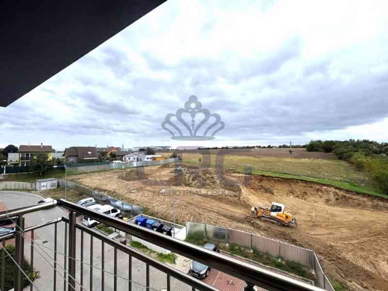 PRONÁJEM NOVOSTAVBY LUXUSNÍHO BYTU 2+KK V RAJHRADĚ U BRNA - foto 14