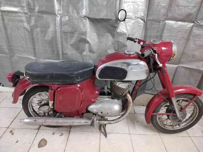 Jawa 250 592 panelka - foto 2