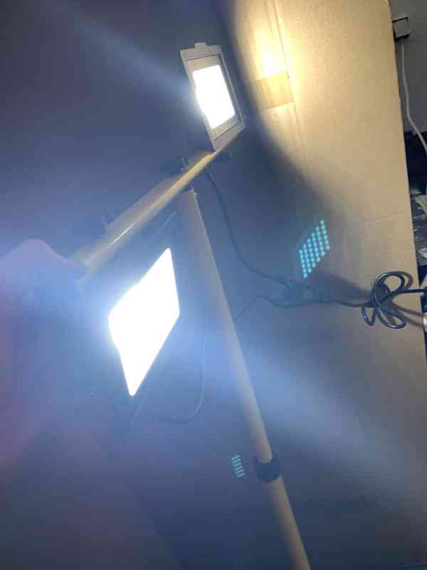 LED reflektor 2x50W se stativem kabel stojan novy - foto 44