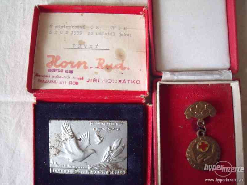 zbírka odznaku,medailí - foto 16